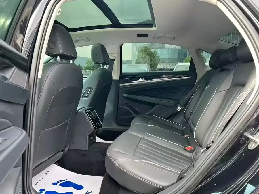 Volkswagen Passat Passat 2023 facelift 330TSI Star Elite Edition 2023 — миниатюра 5