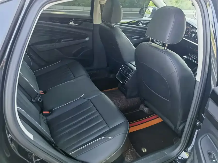 Volkswagen Passat Passat 2022 330TSI Star Elite Edition 2022 — миниатюра 3