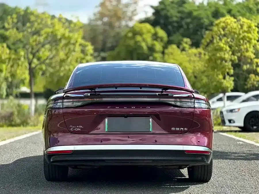 Chery Fengyun Fengyun A9L Fengyun A9L 2025 four-wheel drive high-energy peak version 2025 — миниатюра 2