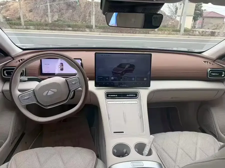 Chery Fengyun Fengyun A9L Fengyun A9L 2025 260 Super Long Range Deluxe Edition 2025 — миниатюра 3