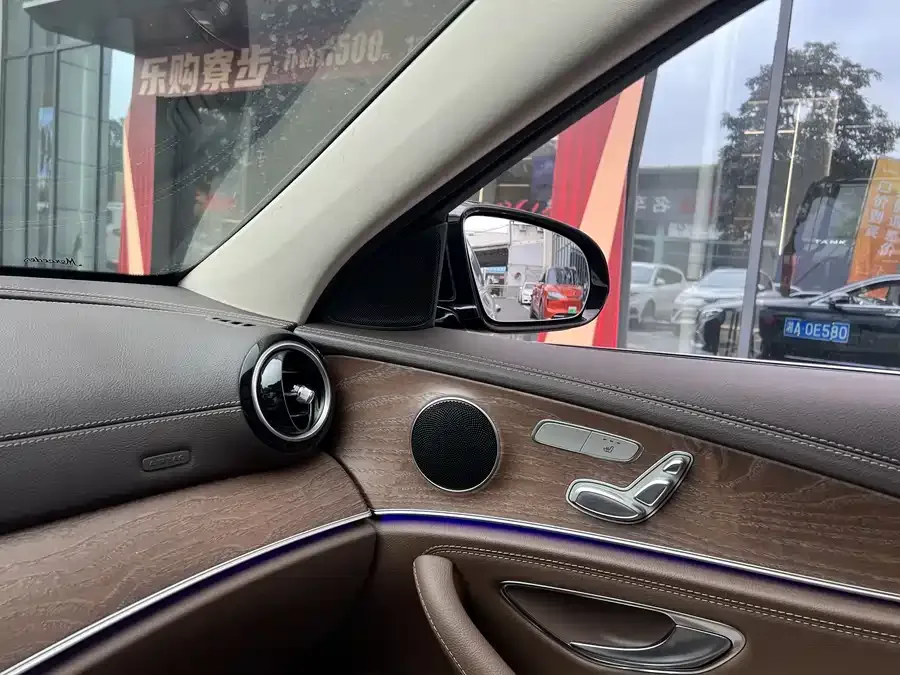 Mercedes-Benz E-class new energy Mercedes-Benz E-Class New Energy 2022 Model II E 350 e L Plug-in Hybrid Sedan 2022 — миниатюра 5