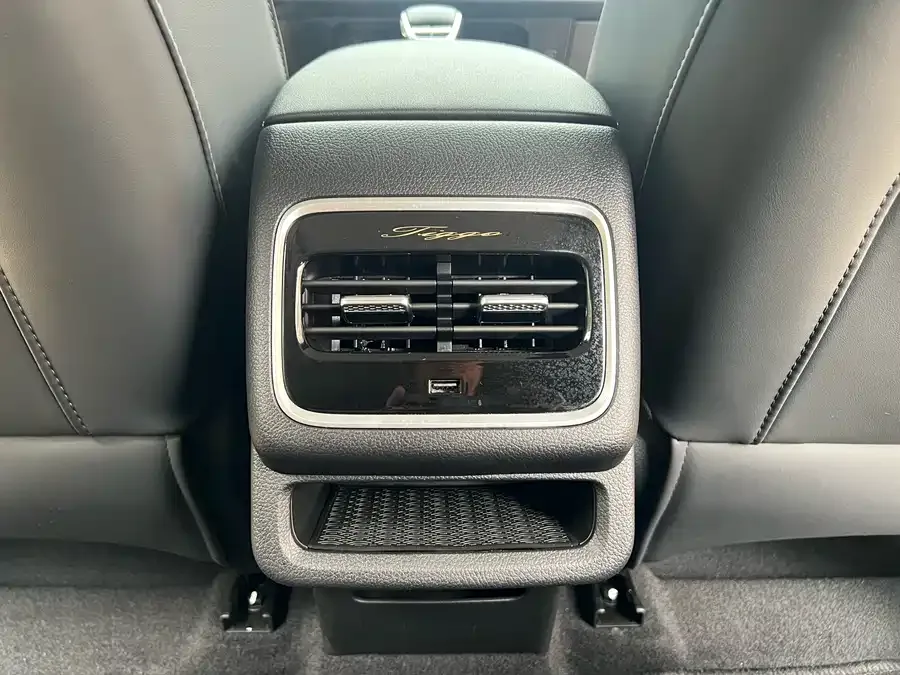 Chery Tiggo 8 Pro Tiggo 8 PRO 2024 Champion Edition 290T 2WD Shining Edition 5 Seaters 2023 — миниатюра 5