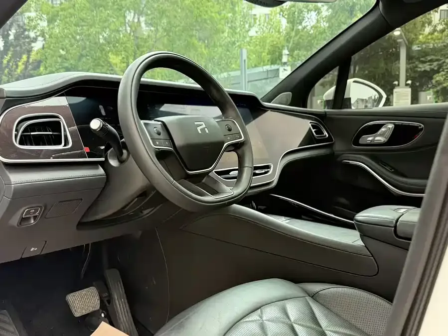 Roewe Feifan R7 Feifan R7 2024 Advanced Pro Edition 2024 — миниатюра 2