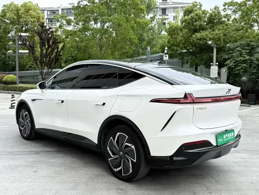 Roewe Feifan R7 Feifan R7 2024 Advanced Pro Edition 2024 — миниатюра 5
