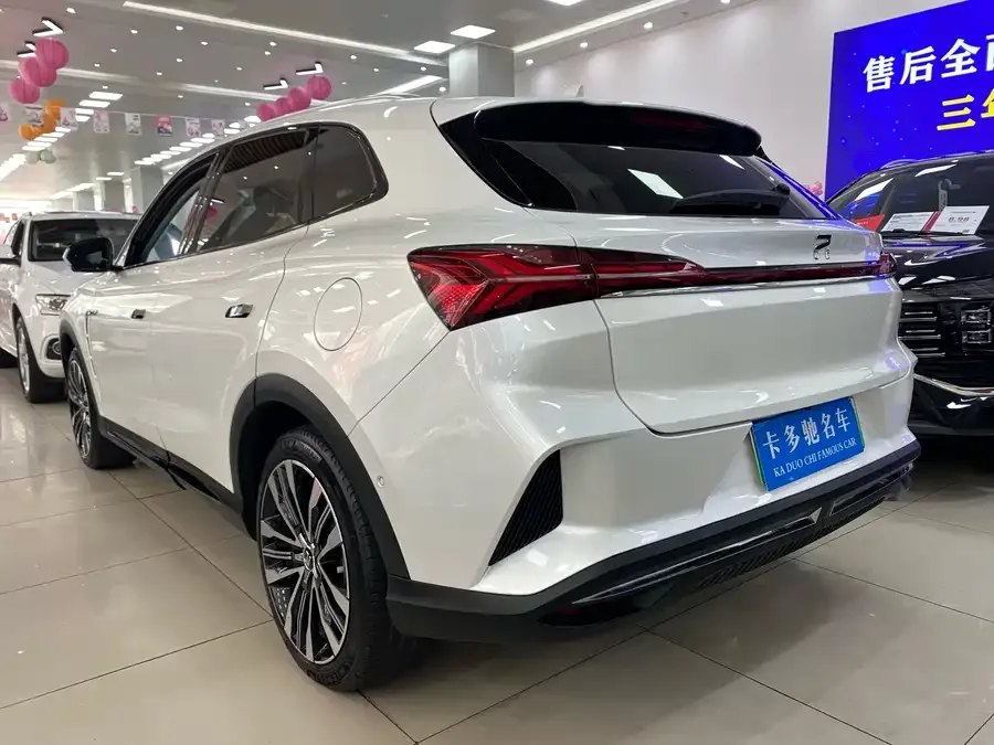 Roewe Feifan MARVEL R Feifan MARVEL R 2021 rear-wheel drive PRO version 2023 — миниатюра 5