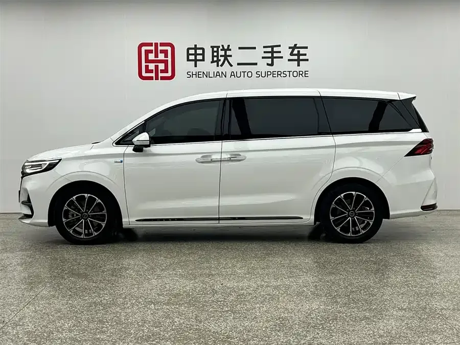 Roewe iMAX8 Roewe iMAX8 2021 400TGI Supreme Series Honor Edition 2022 — миниатюра 5