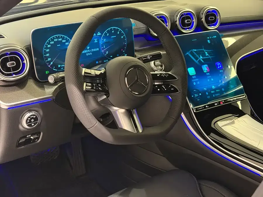 Mercedes-Benz Class C 2026 Mercedes-Benz C-Class C 260 L Sport Edition 2026 — миниатюра 3