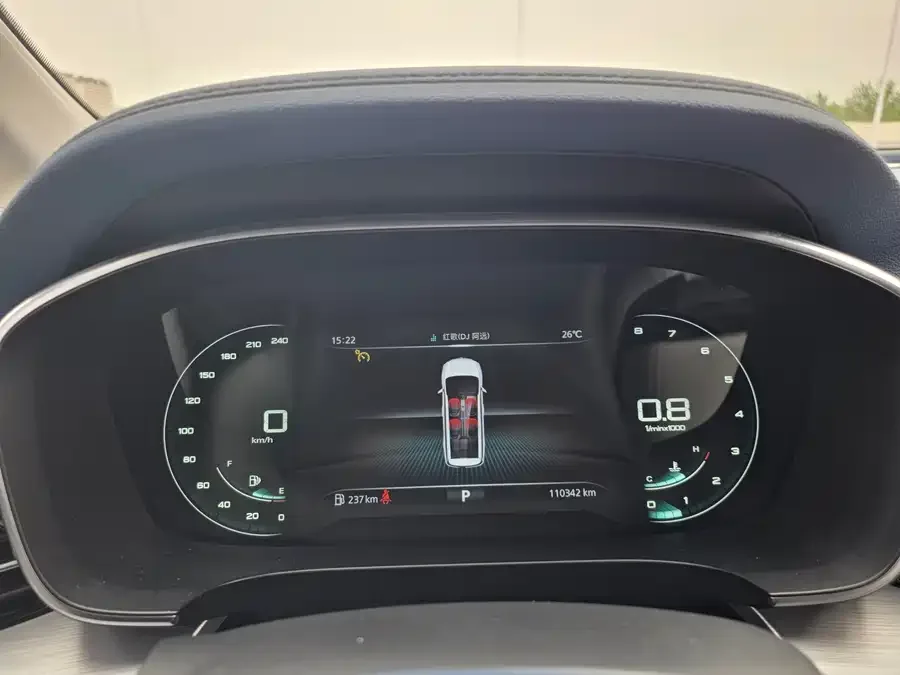 Roewe iMAX8 Roewe iMAX8 2022 400TGI Gathering Edition 2022 — миниатюра 5