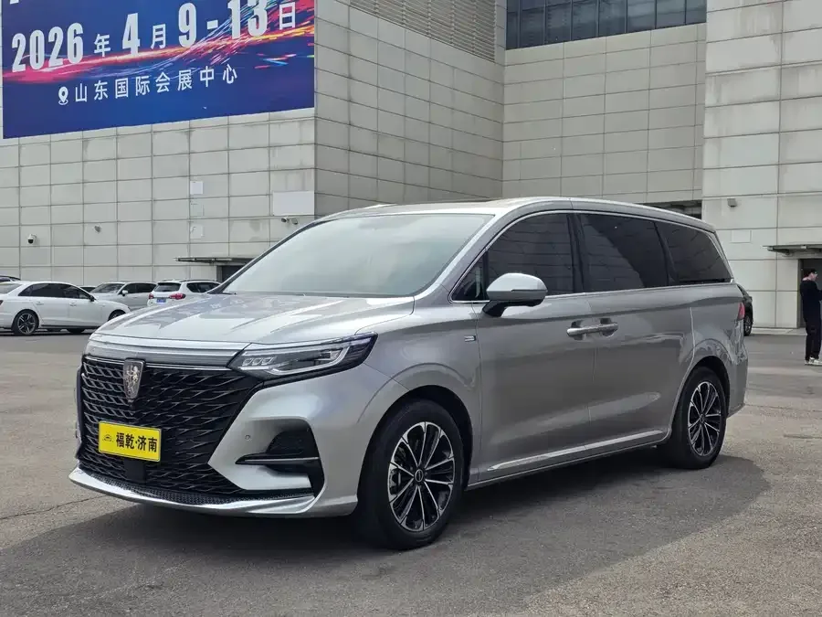 Roewe iMAX8 Roewe iMAX8 2022 400TGI Gathering Edition 2022 — фото 1, купить с доставкой в Москву