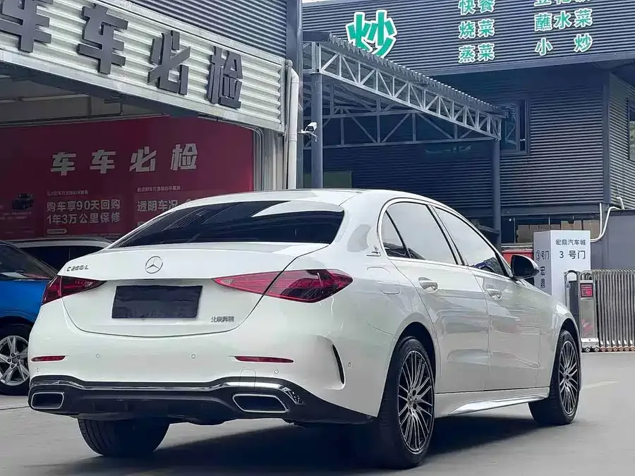 Mercedes-Benz Class C Mercedes-Benz C-Class 2025 C 260 L Sports Edition 2025 — миниатюра 3