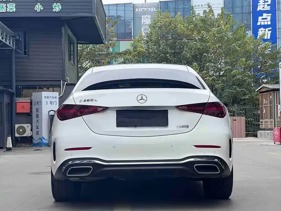 Mercedes-Benz Class C Mercedes-Benz C-Class 2025 C 260 L Sports Edition 2025 — миниатюра 5