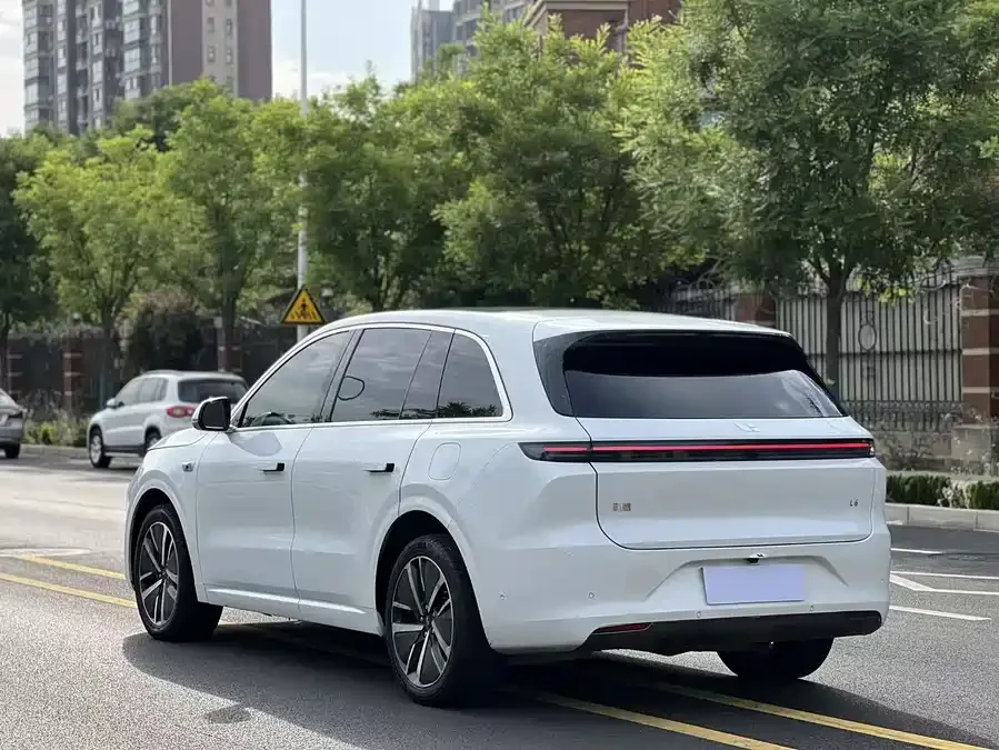 Li Xiang L6 Ideal L6 2024 Pro 2024 — миниатюра 3