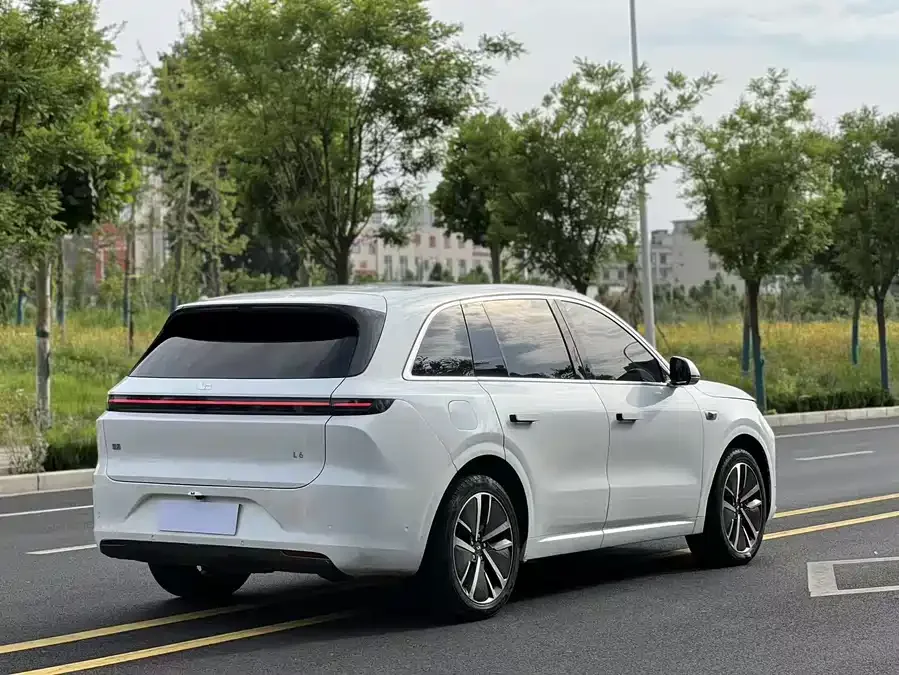 Li Xiang L6 Ideal L6 2024 Pro 2024 — миниатюра 5