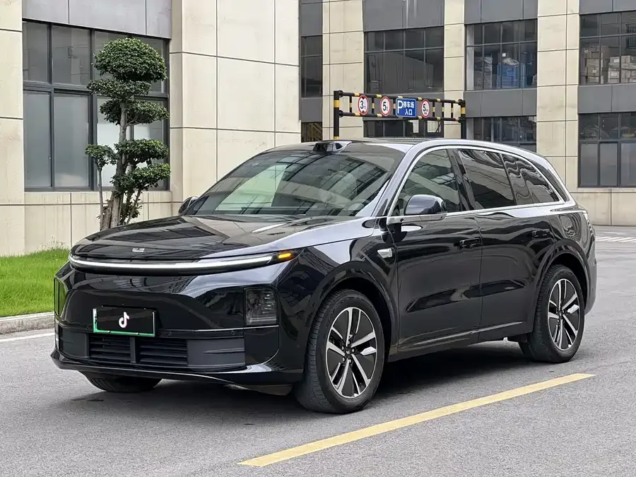 Li Xiang L6 2025