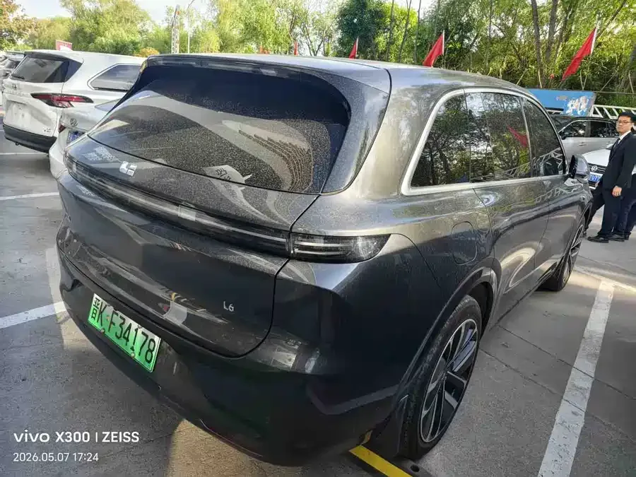 Li Xiang L6 Ideal L6 2024 Pro 2024 — миниатюра 2