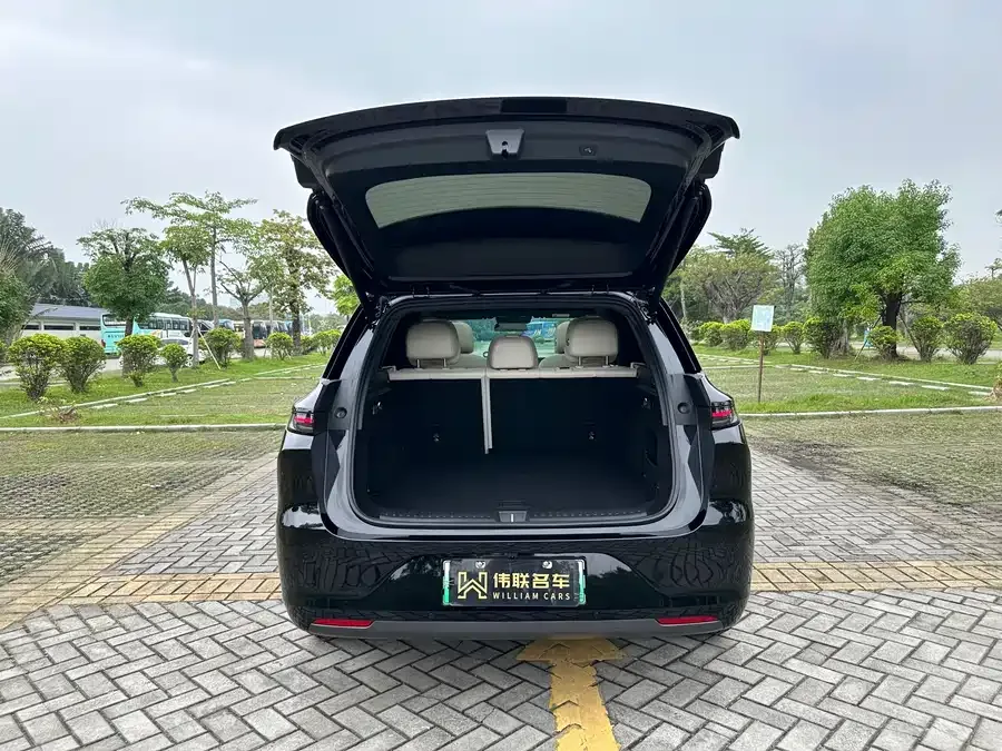 Li Xiang L6 Ideal L6 2024 Pro 2025 — миниатюра 5