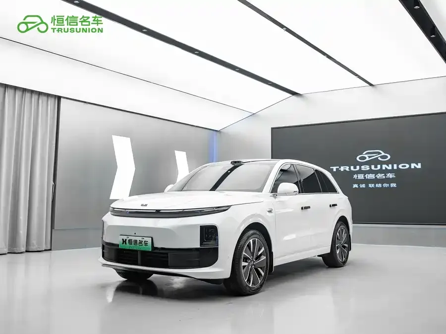 Li Xiang L6 Ideal L6 2025 Pro Smart Renewal Edition 2025 — фото 1, купить с доставкой в Москву