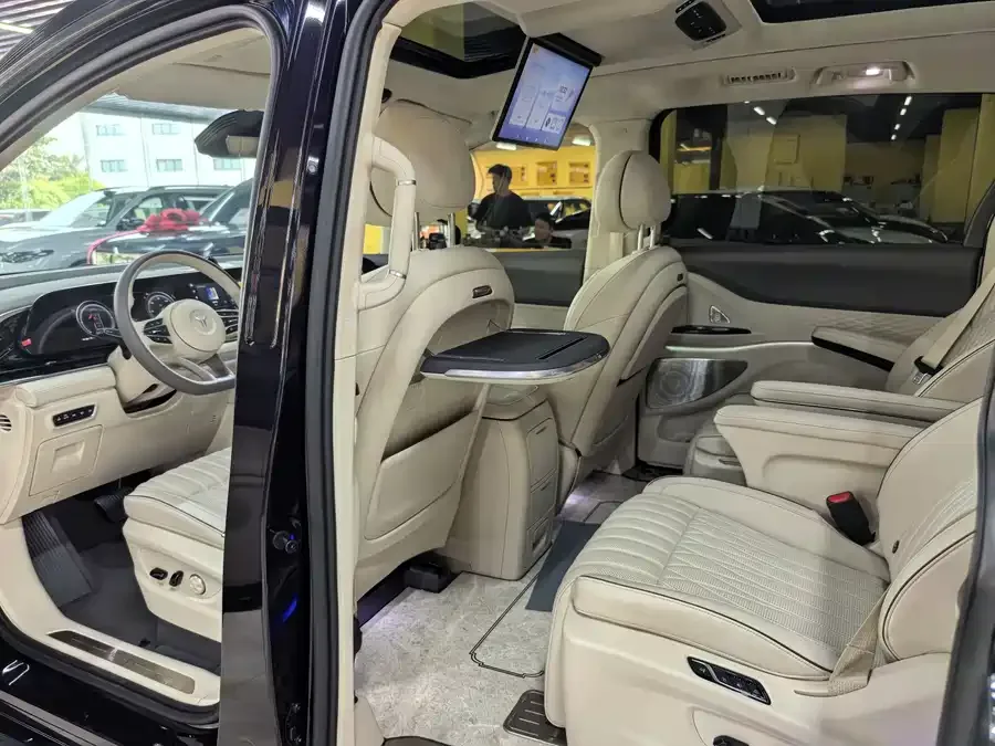 Voyah Lantu Dreamer VOYAH 2024 PHEV Ultra-Long-Range Flagship Edition 2023 — миниатюра 5