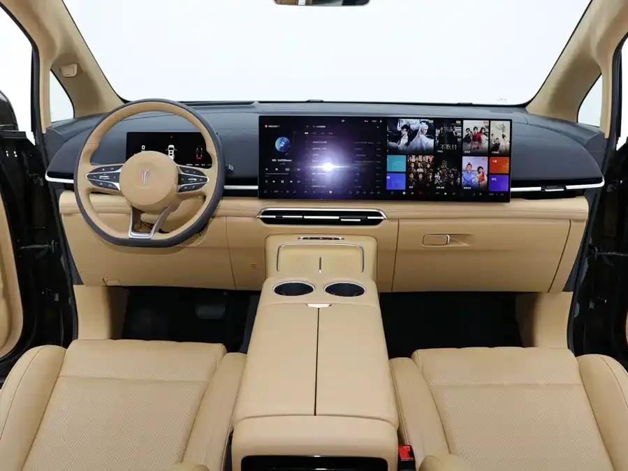 Voyah Lantu Dreamer Lantu Dreamer 2025 PHEV 4WD Flagship Kunpeng Edition 2024 — миниатюра 4