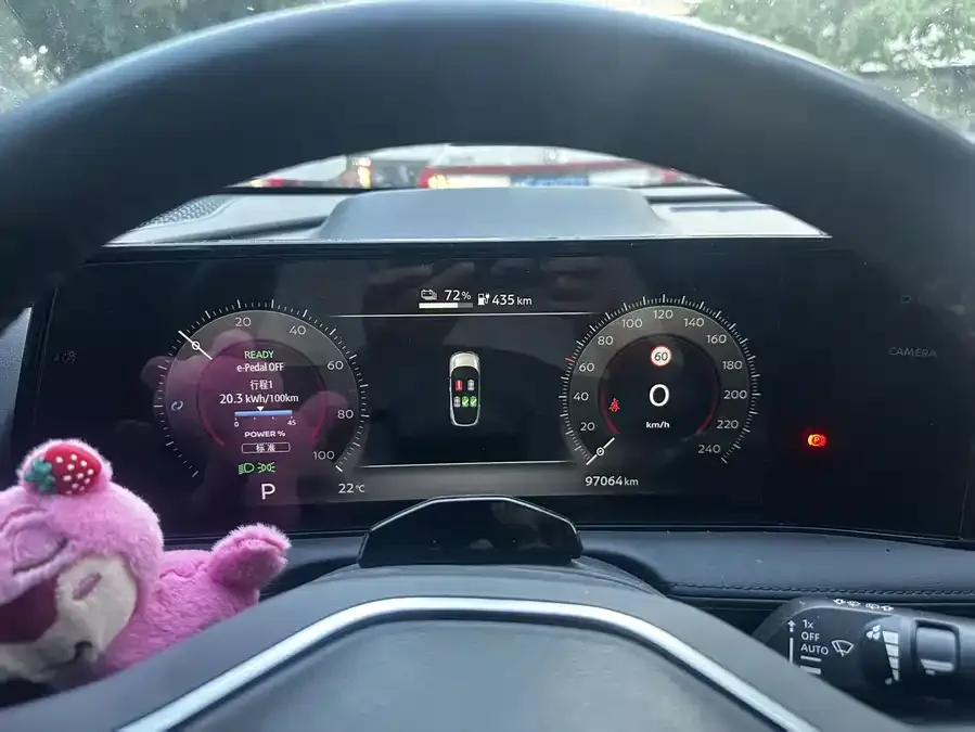 Nissan Ariya ARIYA 2022 two-wheel drive long-range top version 2022 — миниатюра 2