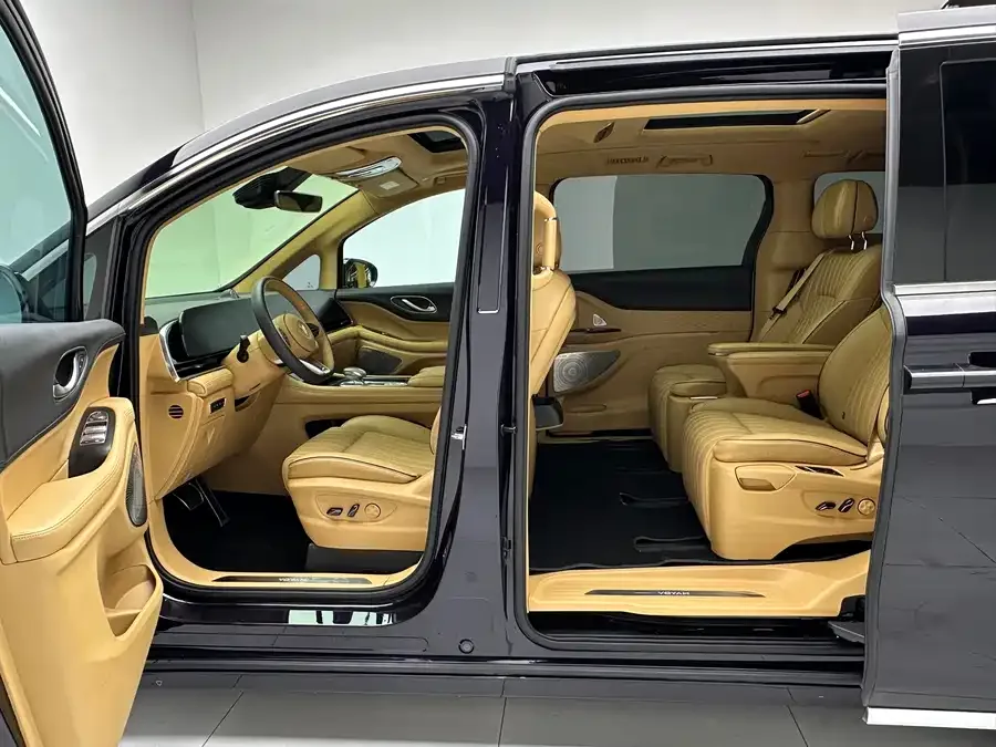 Voyah Lantu Dreamer 2022 Lantu Dreamer Low-Carbon Edition Dream+ Smart Package 2022 — миниатюра 3