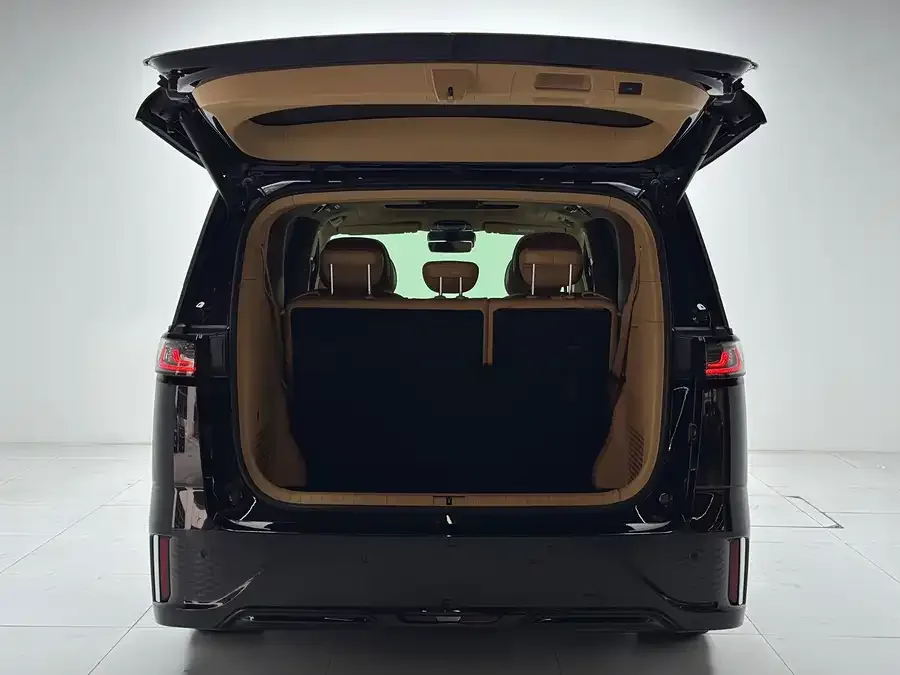 Voyah Lantu Dreamer 2022 Lantu Dreamer Low-Carbon Edition Dream+ Smart Package 2022 — миниатюра 4