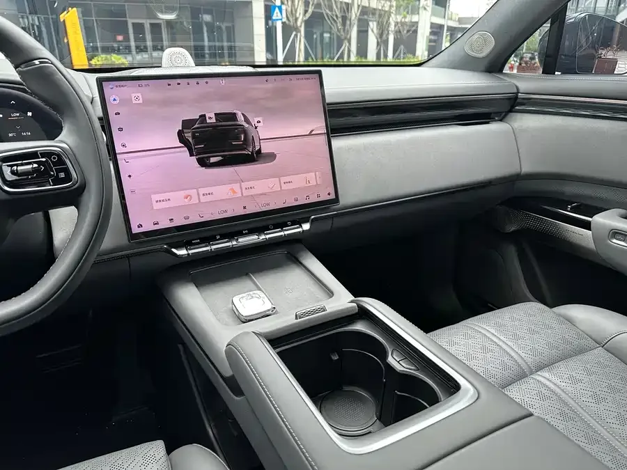 Zeekr 7X Zeekr 7X 2025 100kWh Long-range 4WD Smart Driving Edition 2024 — миниатюра 5