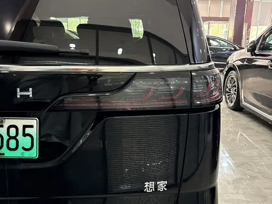 Voyah Lantu Dreamer 2022 Lantu Dreamer Low-Carbon Edition Dream+ Smart Package 2022 — миниатюра 5