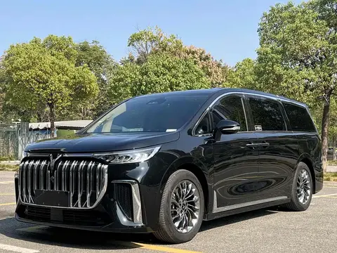 Voyah Lantu Dreamer 2023 buy in Moscow
