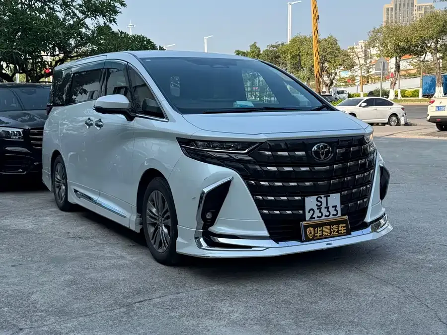 Toyota Alphard Alphard 2025 Hybrid 2.5L Premium Gold Edition 2025 — миниатюра 2