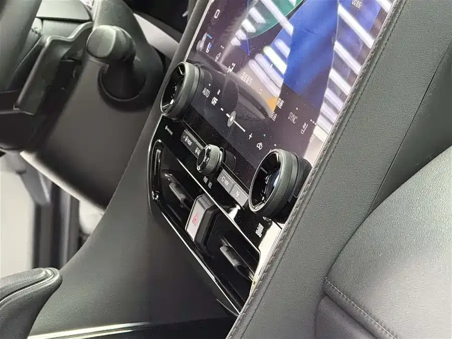 Toyota Alphard Alphard 2024 Hybrid 2.5L Premium Edition 2024 — миниатюра 4