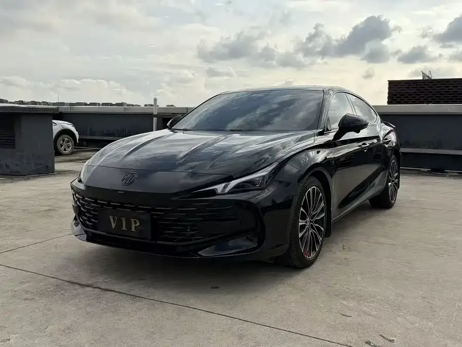 MG 7 MG7 2023 2.0T Automatic Beauty Hunter Premium Edition 2023 — фото 1, купить с доставкой в Москву