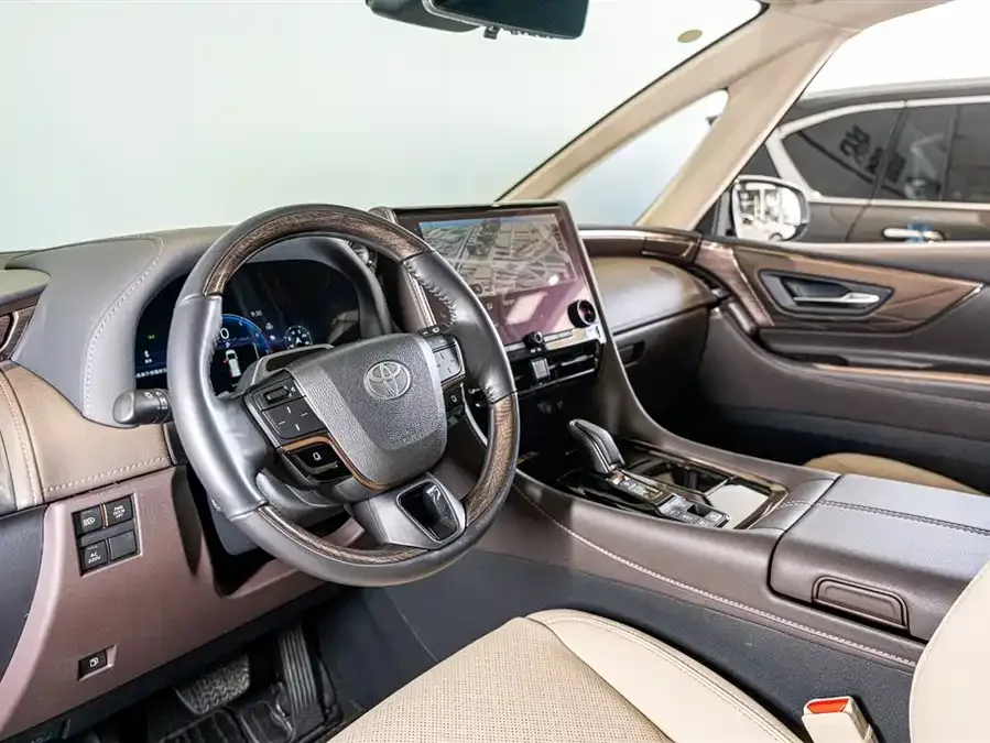 Toyota Alphard Alphard 2024 Hybrid 2.5L Premium Edition 2024 — миниатюра 5