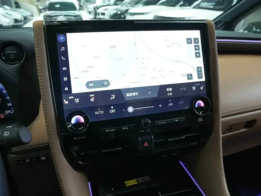 Toyota Alphard Alphard 2024 Hybrid 2.5L Premium Edition 2024 — миниатюра 3
