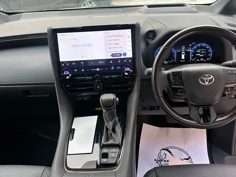 Toyota Alphard Alphard 2025 Hybrid 2.5L Gold Edition 2026 — миниатюра 2