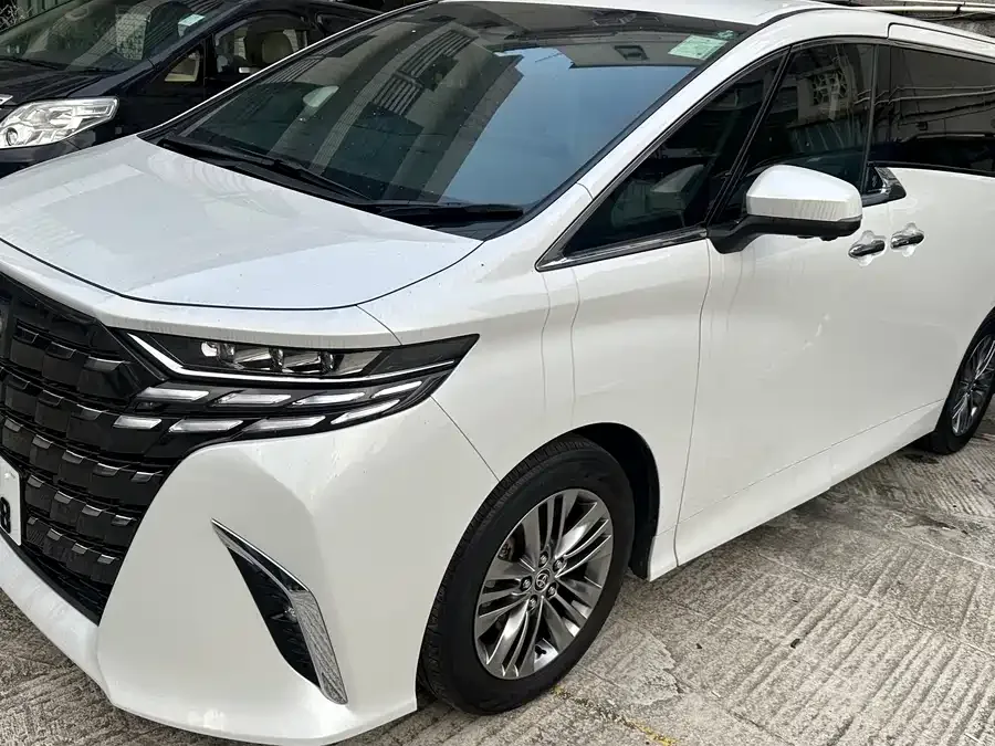 Toyota Alphard Alphard 2025 Hybrid 2.5L Gold Edition 2026 — миниатюра 5