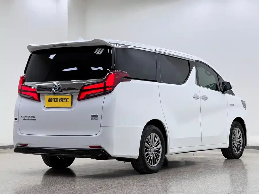 Toyota Alphard Alfa 2021 Dual Engine 2.5L Premium Edition 2022 — миниатюра 2
