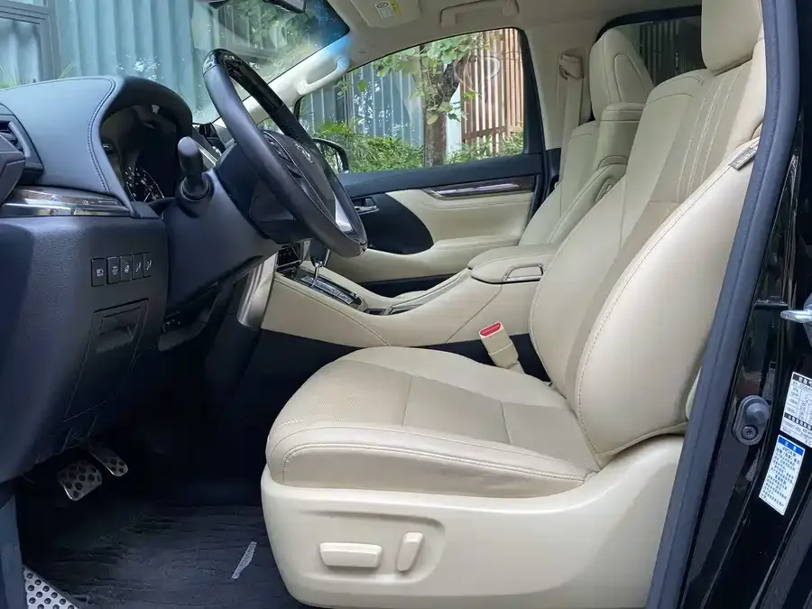Toyota Alphard Alfa 2021 Dual Engine 2.5L Premium Edition 2023 — миниатюра 2