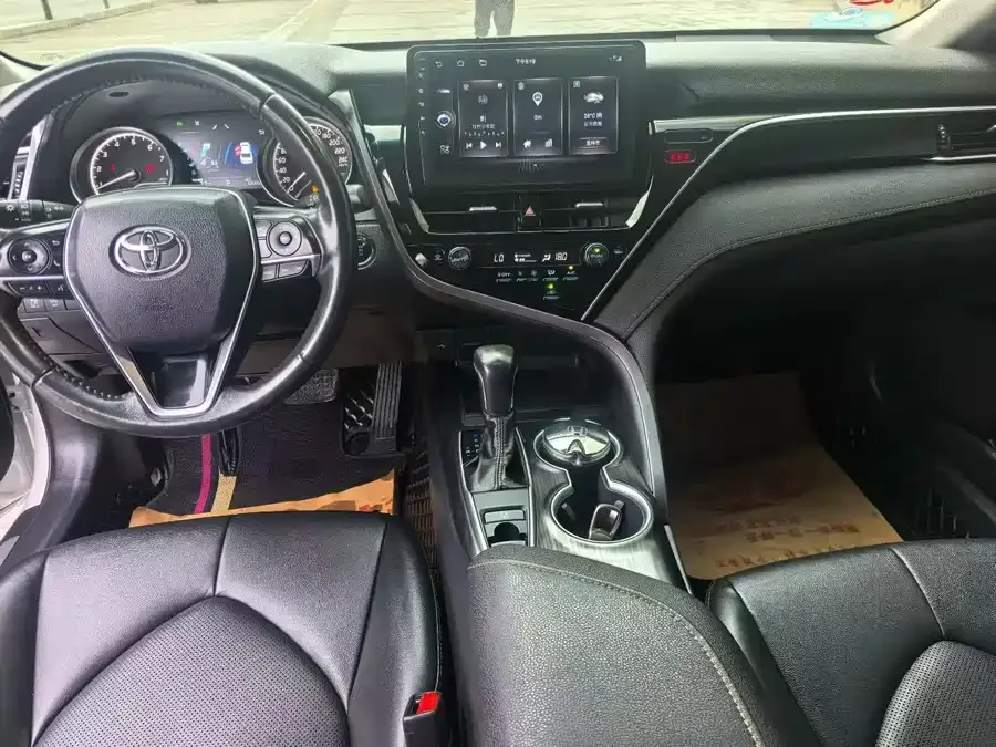 Toyota Camry Camry 2023 2.0G Deluxe Edition 2023 — миниатюра 5