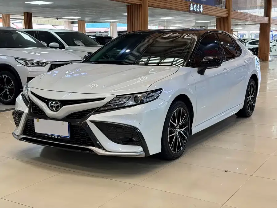 Toyota Camry 2024
