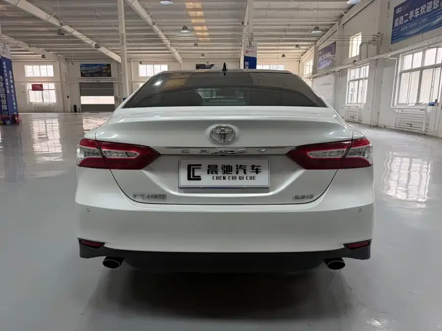 Toyota Camry Camry 2021 2.5G Deluxe Edition 2023 — миниатюра 2