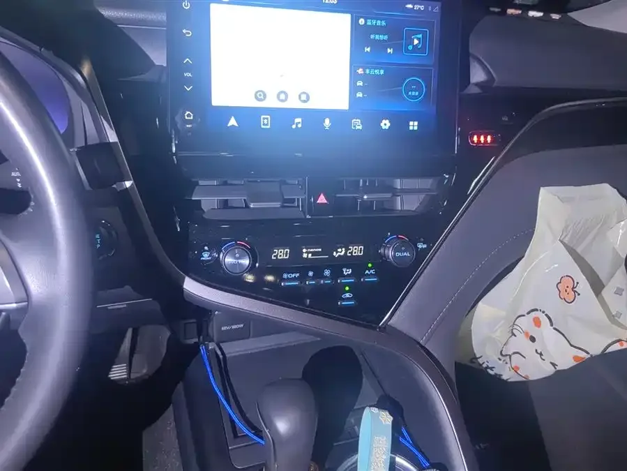 Toyota Camry Camry 2023 2.5G Deluxe Edition 2024 — миниатюра 4
