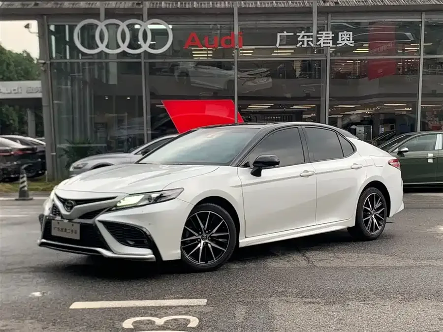Toyota Camry Camry 2021 2.0S Advanced Edition 2022 — фото 1, купить с доставкой в Москву