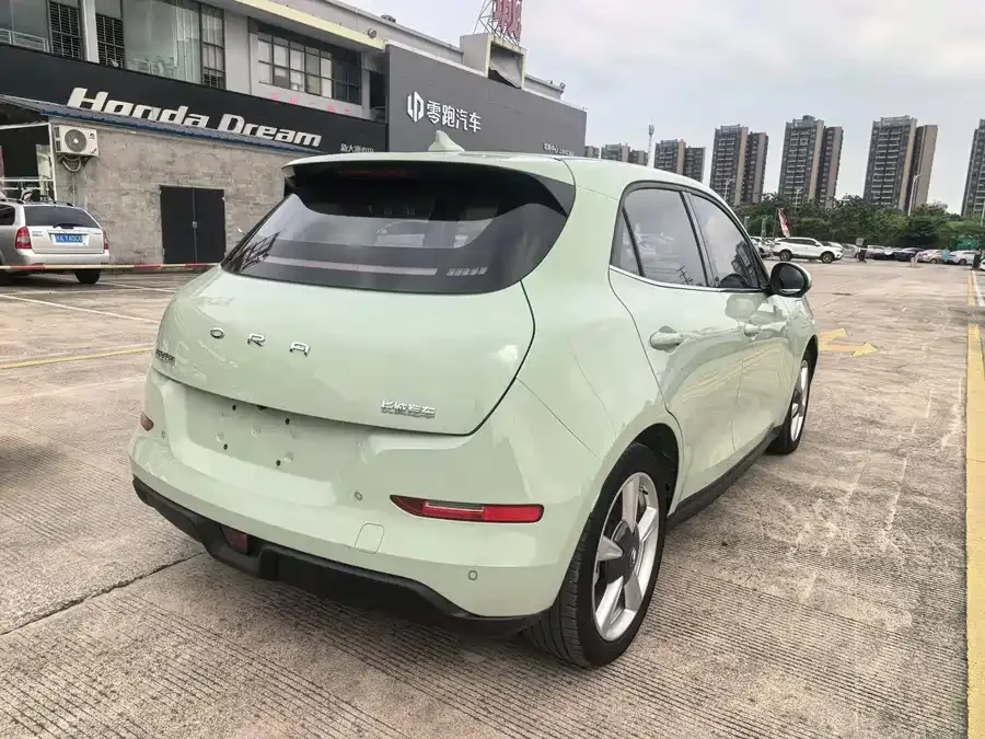 ORA Good Cat Euler Good Cat 2023 401km standard range luxury ternary lithium model 2023 — миниатюра 3