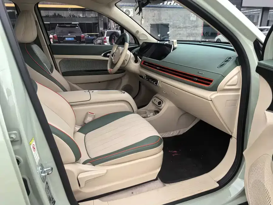 ORA Good Cat Euler Good Cat 2023 401km standard range luxury ternary lithium model 2023 — миниатюра 5