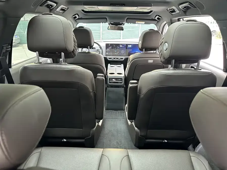 Li Xiang L9 Ideal L9 2023 Pro 2023 — миниатюра 3