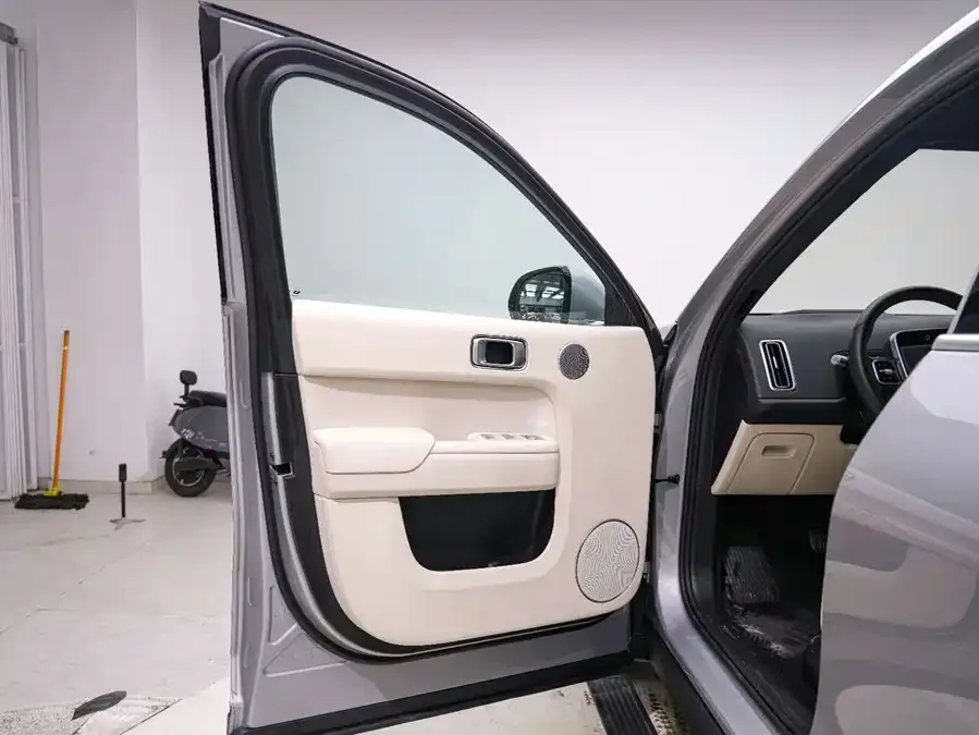 Li Xiang L9 Ideal L9 2023 Pro 2023 — миниатюра 5