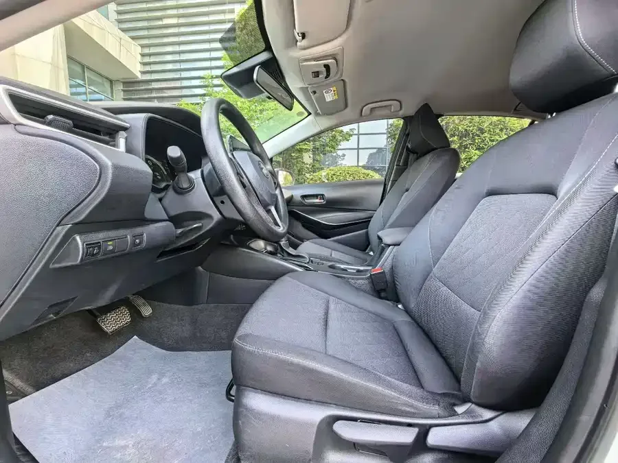 Toyota Corolla Corolla 2023 1.8L Intelligent Electric Hybrid Dual Engine Pioneer Edition 2023 — миниатюра 4