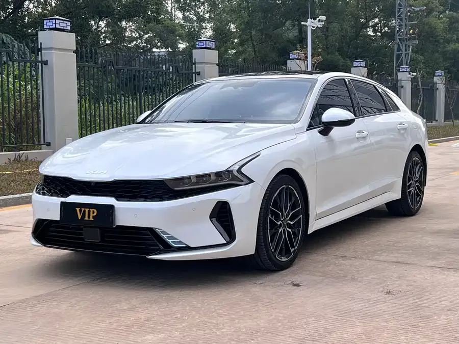 Kia K5 2021 380T GT-Line Flagship Edition 2022 — фото 1, купить с доставкой в Москву