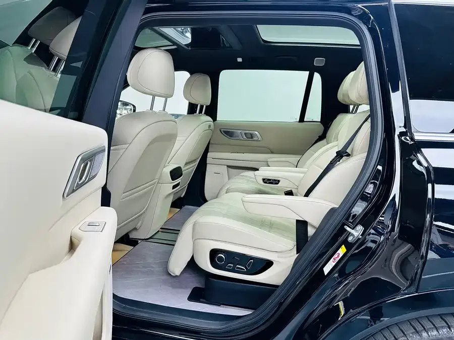 Deepal dark blue S09 Dark Blue S09 2025 4WD Ultra+ Premium Edition 2025 — миниатюра 3